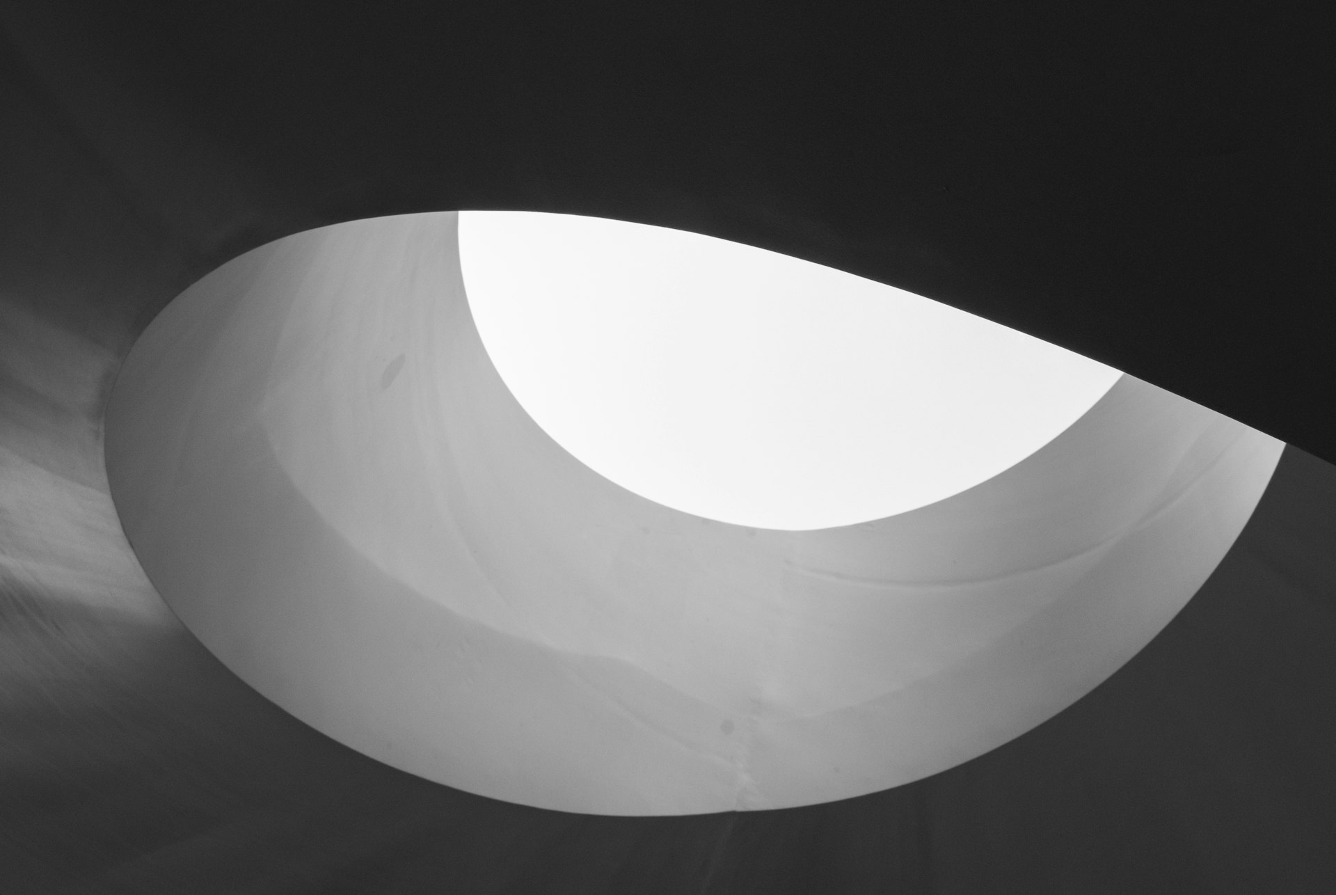 Milestone Billing for Web Agencies: Mockups, Development, Testing, Delivery